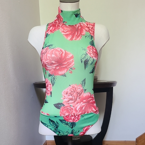 NWT AFRM Floral Print Mesh Bodysuit Size XS🌹 - Picture 1 of 5